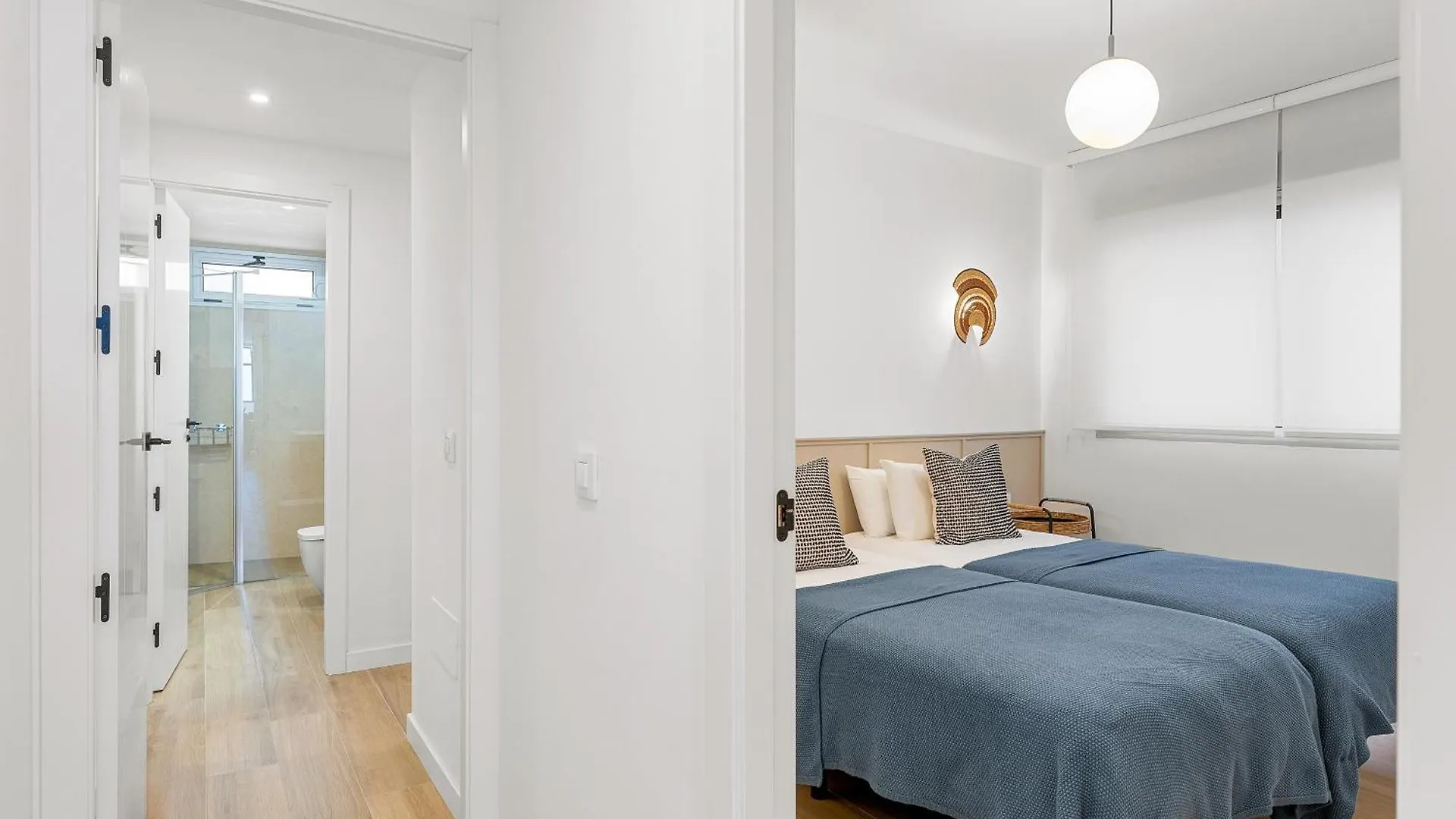 Stylish Apartment With Stunning Views & Parking Radazul