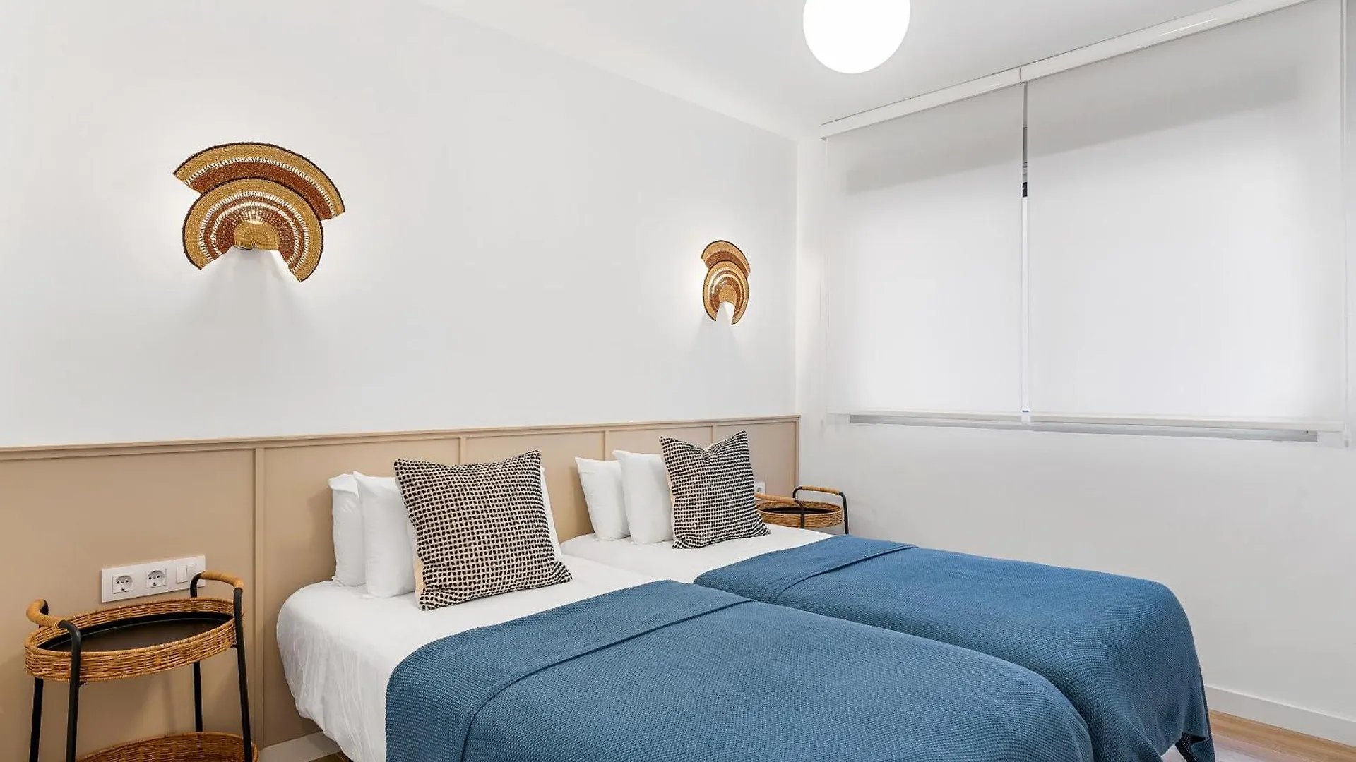 Stylish Apartment With Stunning Views & Parking Radazul 0*,  إسبانيا